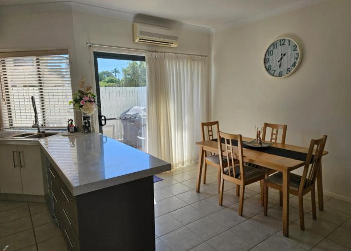 Koola Beach Apartments Bargara