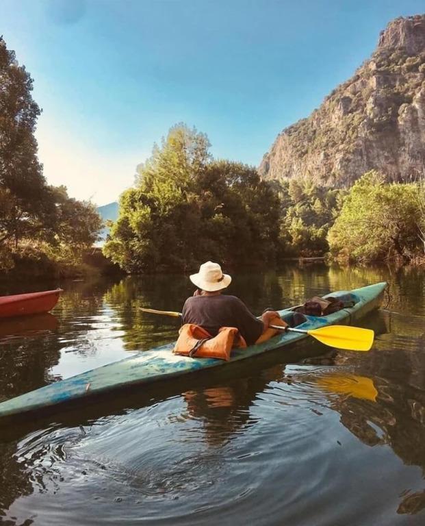 фото Erasmus Apart Hotel