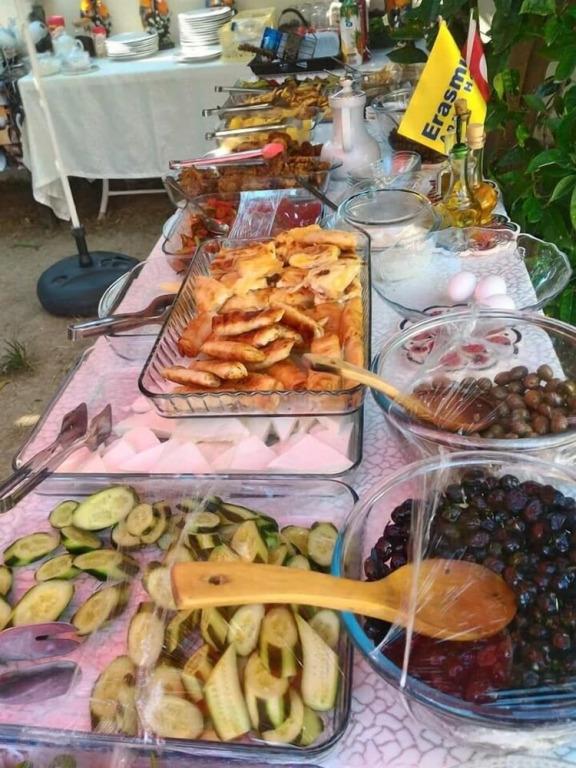 фото Erasmus Apart Hotel