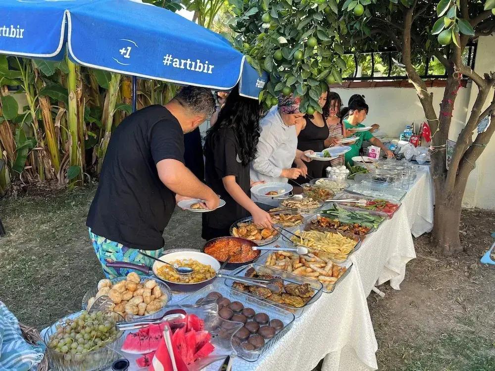 фото Erasmus Apart Hotel