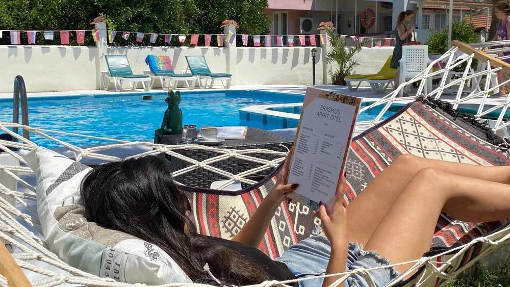 фото Erasmus Apart Hotel