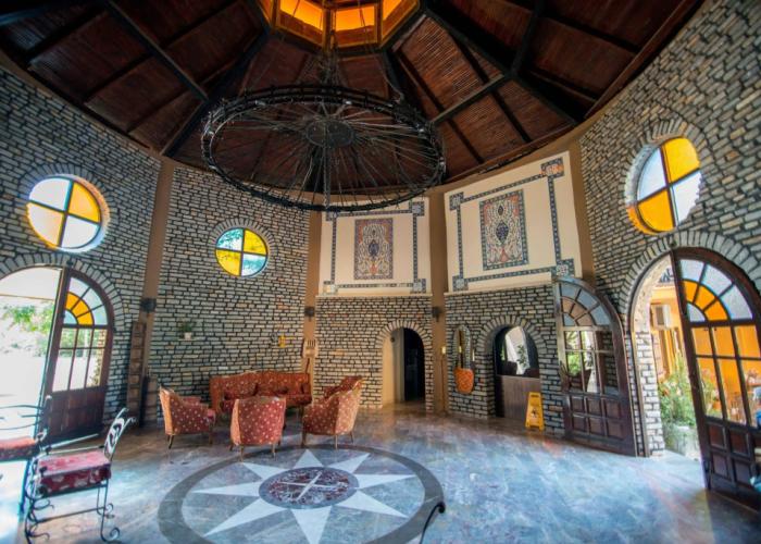 Hotel Holiday Calbis