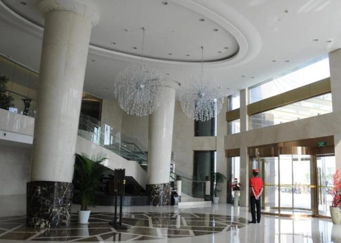 Champs Elysees Hotel