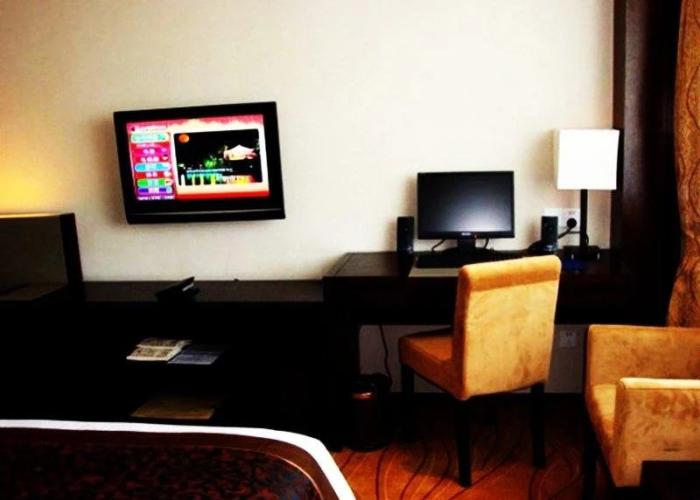 Champs Elysees Hotel