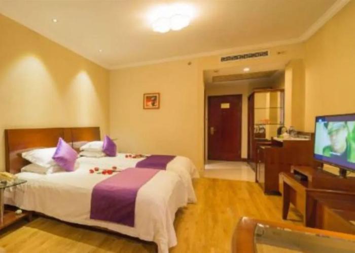 Jiashan City Hotel