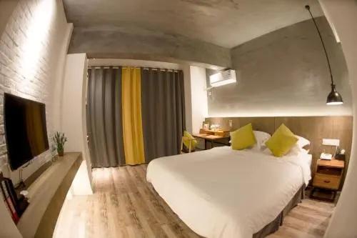 Fanpu Arts Hotel Tongxiang