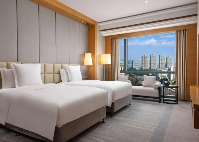 Pullman Haining