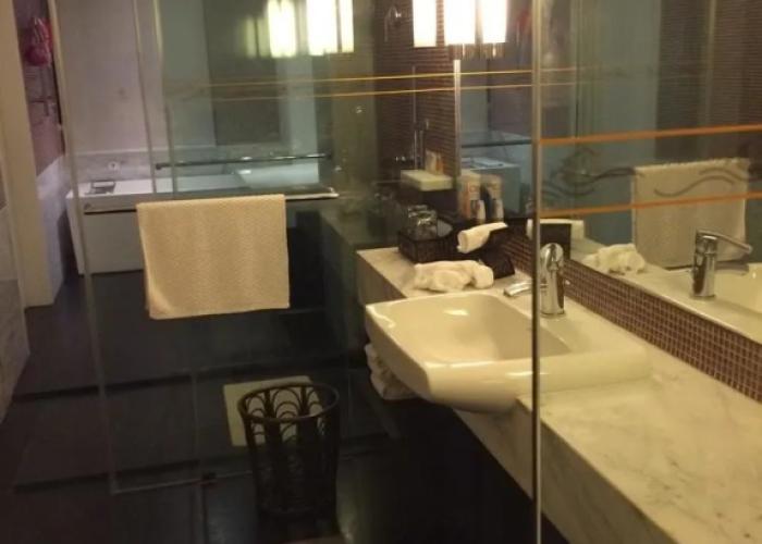Jiaxing Yuehe Hotel