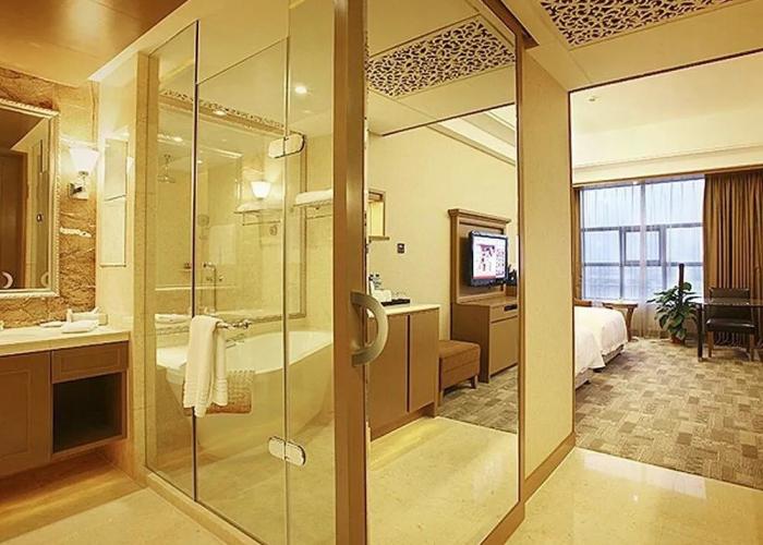 Pinghu Sun Lake Hotel