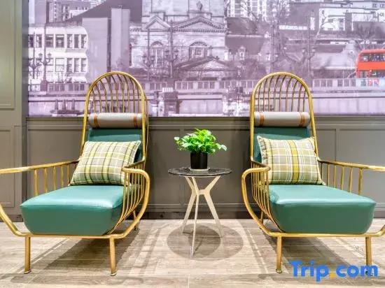 City Comfort Premier Hotel (Jiaxing Science and Technology City)