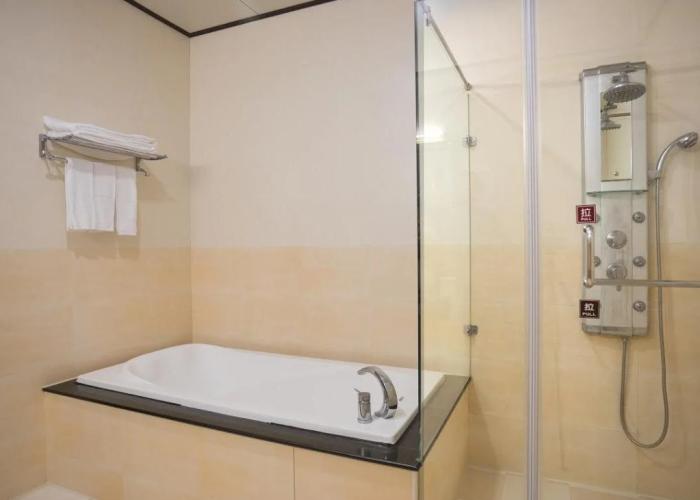 Le Beau Max Resort