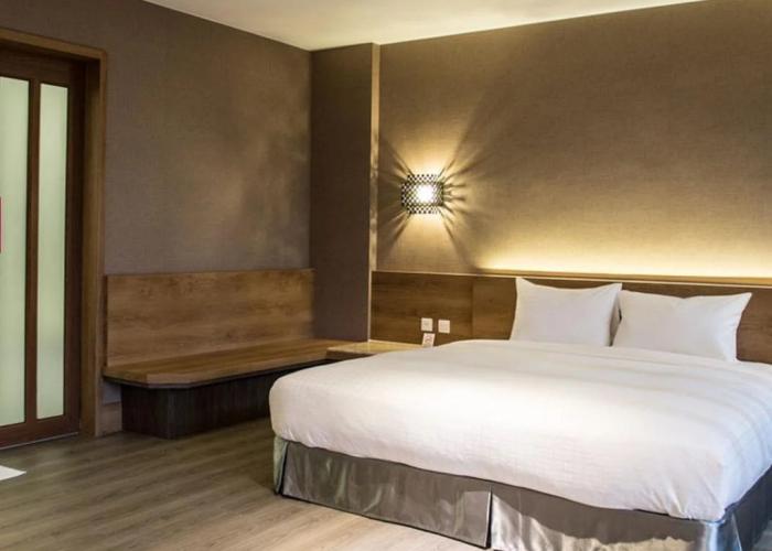 Imperial Dynasty Exquisite Hotel