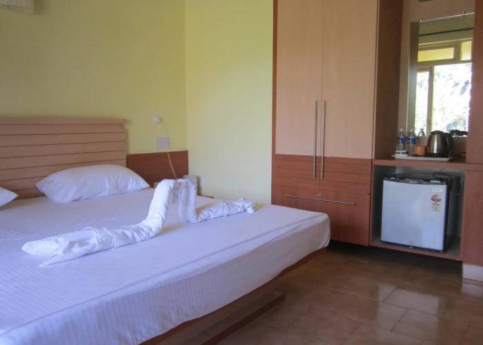 Carina Beach Resort