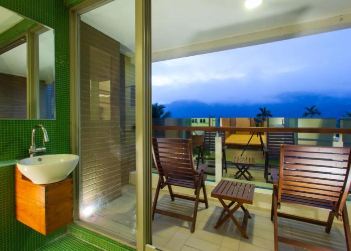 Luminous Hot Spring & Resort