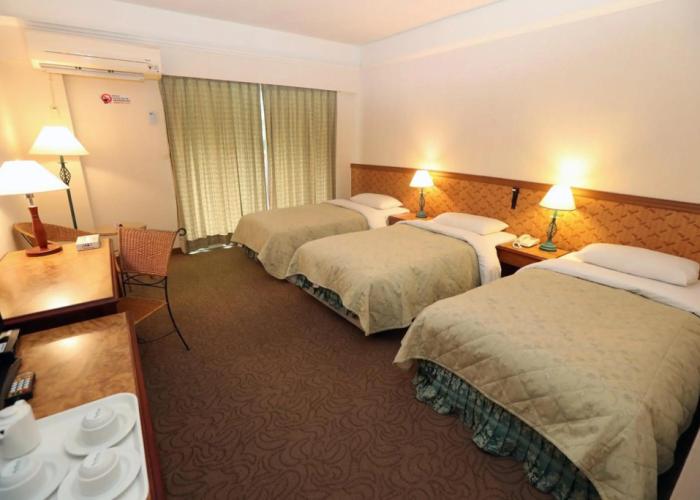 Hoya Hot Springs Hotel