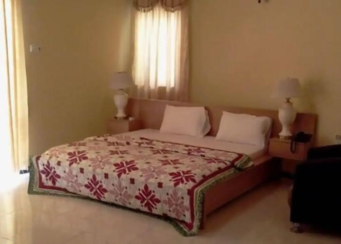 Meridian Drive Hotel