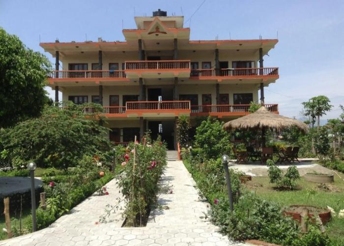 Eden Jungle Resort