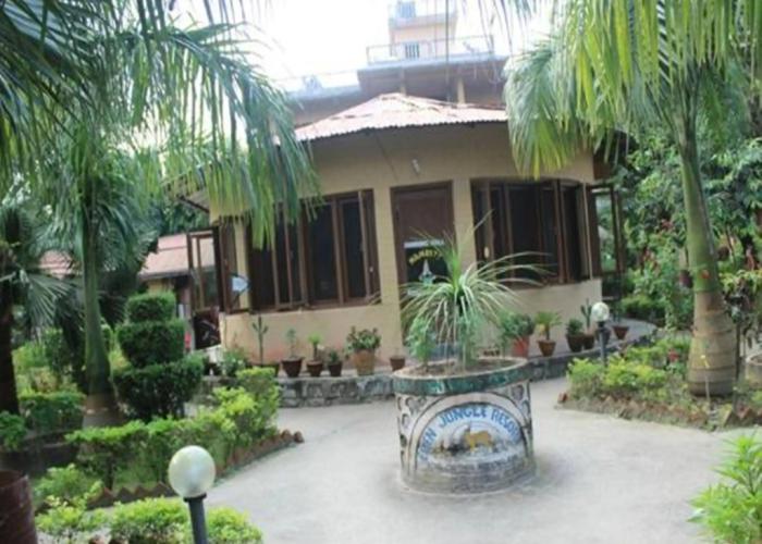 Eden Jungle Resort