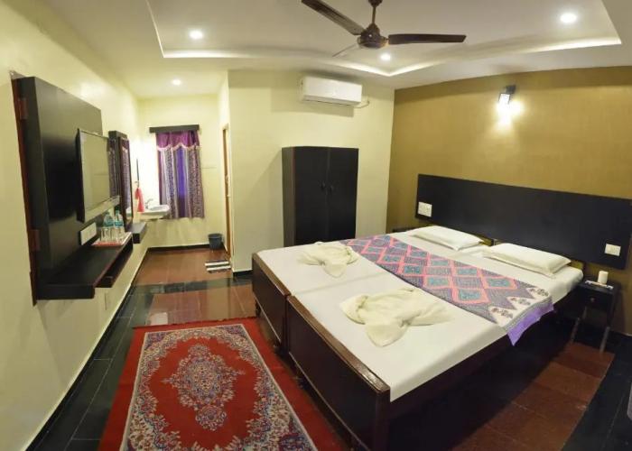 Ulo Rainbow Guest House