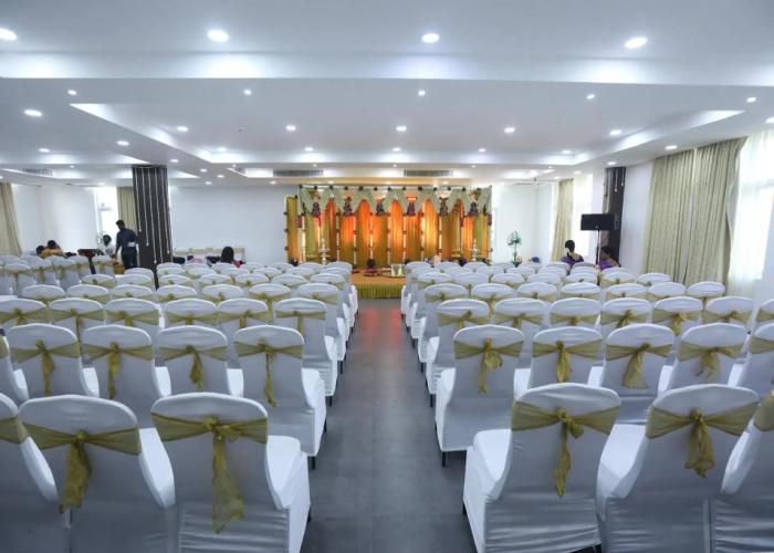 Landmark Pallavaa Beach Resort