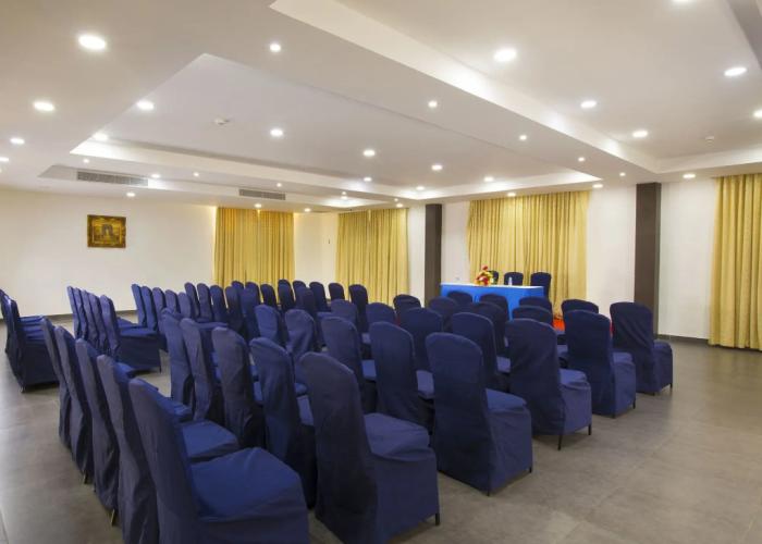 Landmark Pallavaa Beach Resort