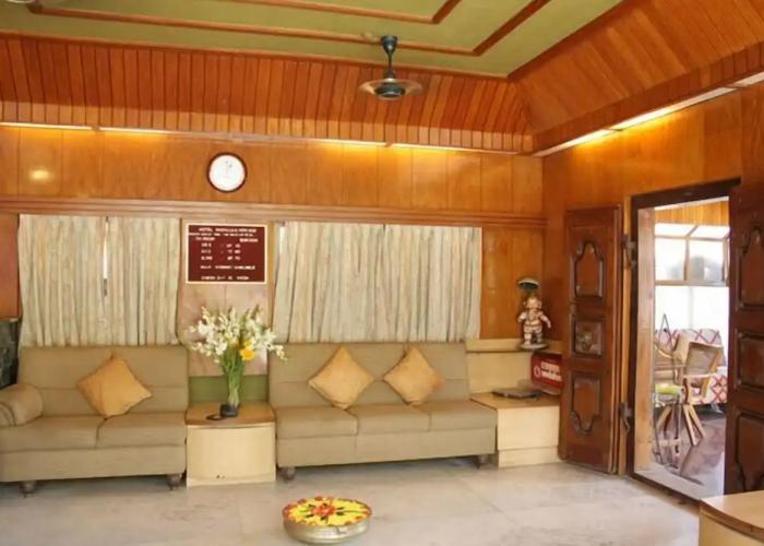 Hotel Mamallaa Heritage