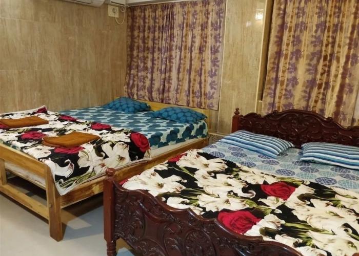 Rajalakshmi Guest House