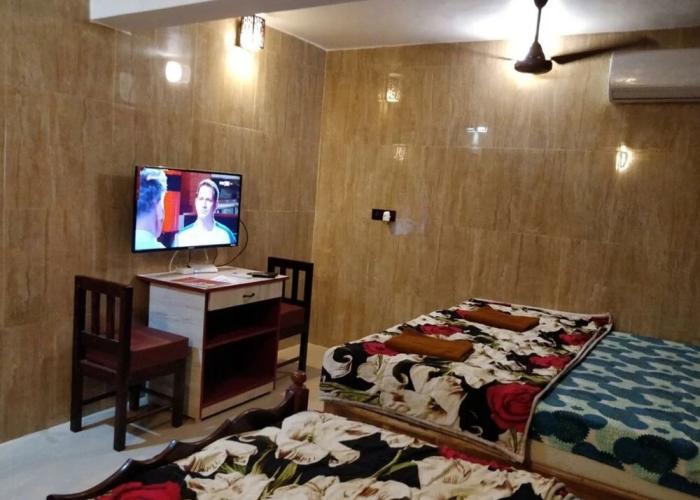 Rajalakshmi Guest House