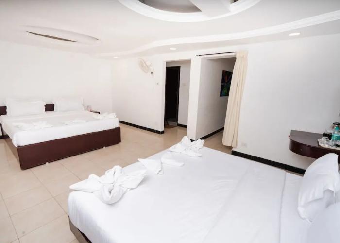 Shelter Beach Resort