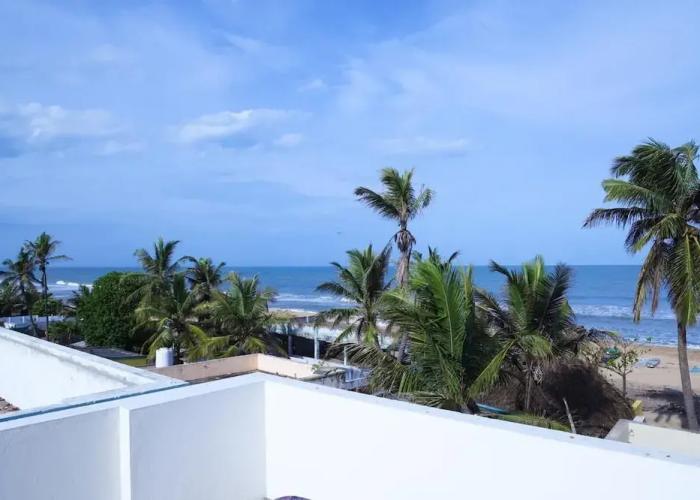 Hazee Beach Stay