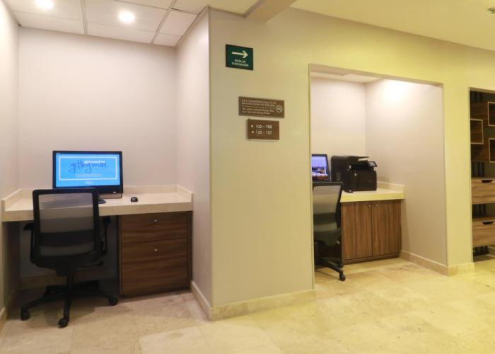 Hampton by Hilton Chihuahua