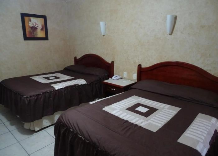 Hotel & Suites Marrod