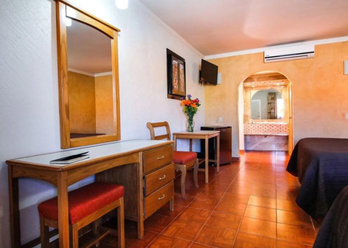Hotel & Suites Marrod