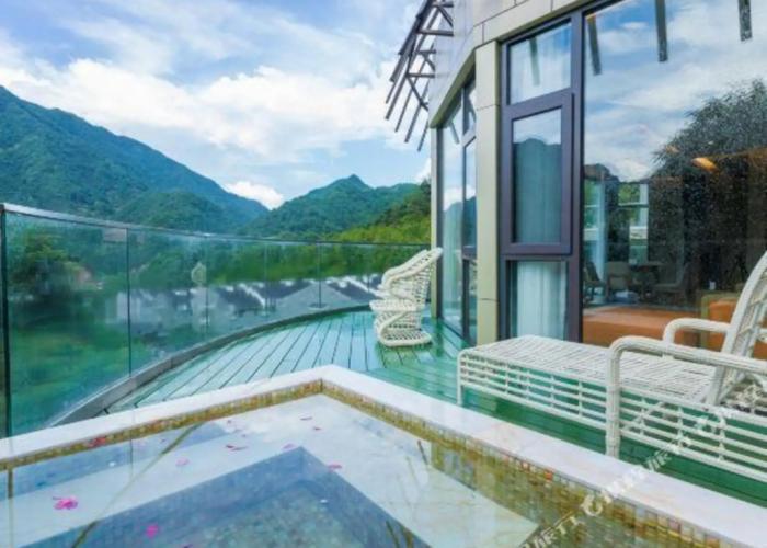 Dream Hot Spring Hotel