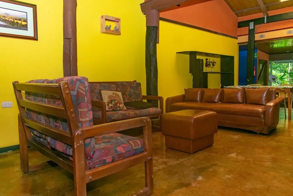 Avita Lodge Hotel de Montaña