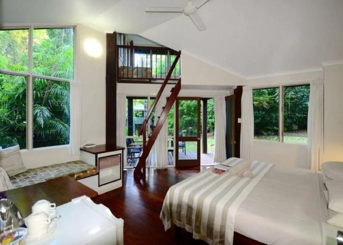 Ferntree Rainforest Lodge