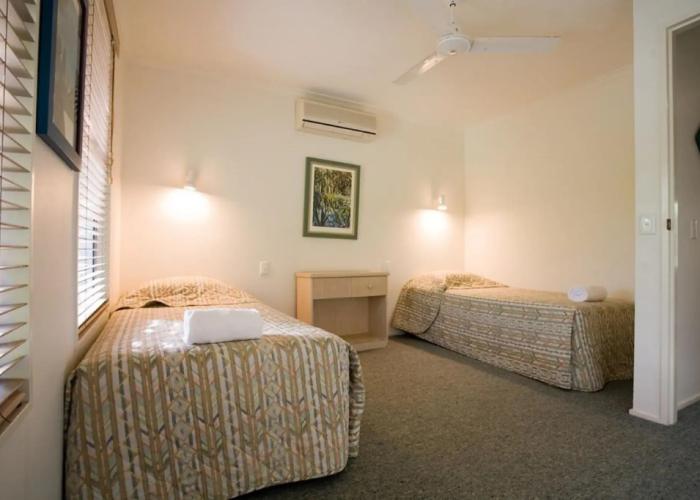 Skippers Cove Waterfront Resort