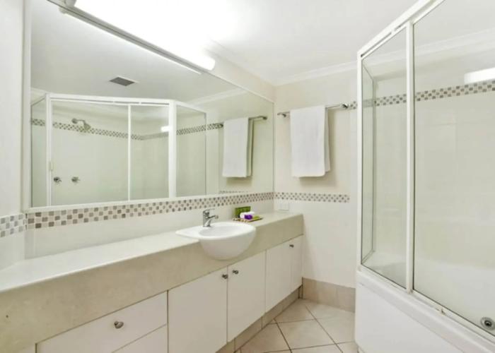 Noosa Tropicana