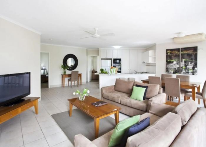 Noosa Tropicana