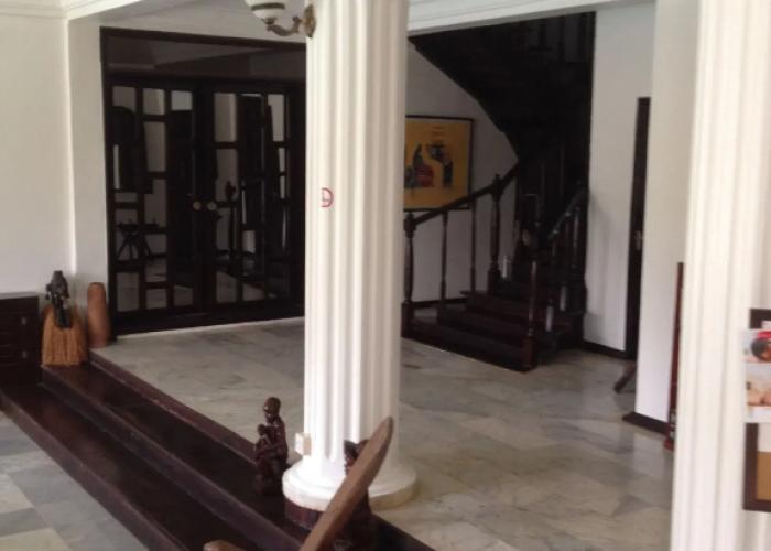 Roc Heights Lodge