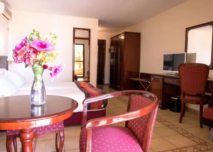 Ocean Bay Hotel & Resort