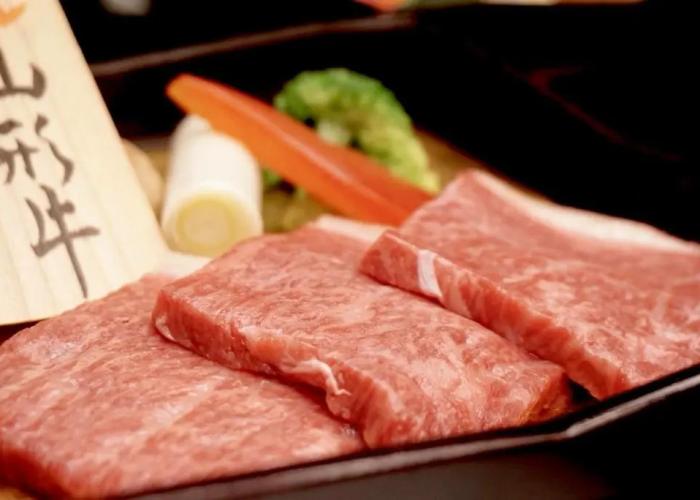 Hohoemino Kuyufu Tsuruya