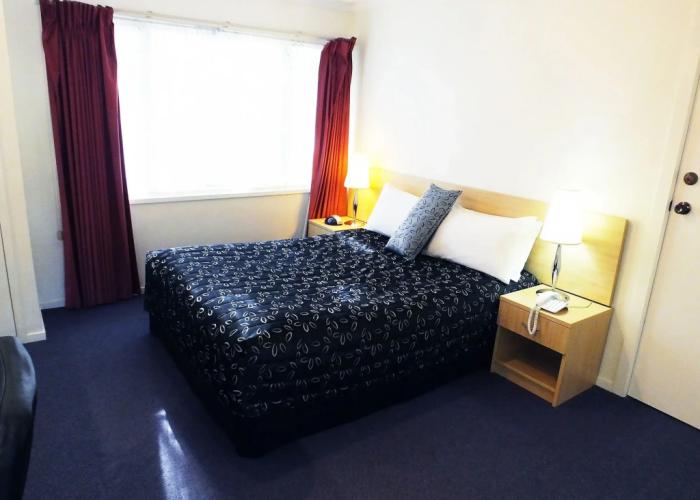 Edinburgh Motor Inn