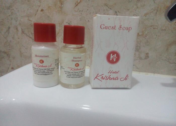 KRISHNA JI Hotel