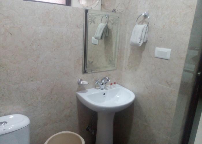 KRISHNA JI Hotel