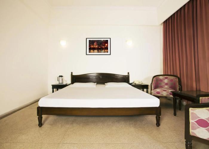 Alpana Hotel