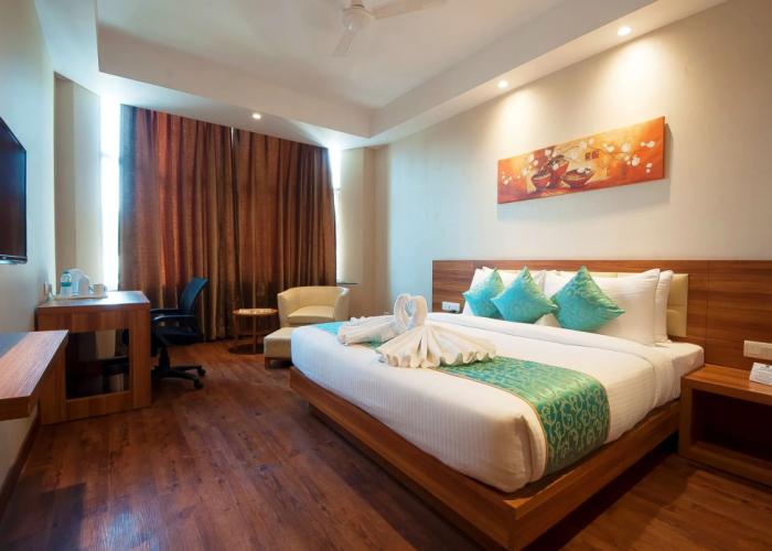 Hotel Le Roi Haridwar @ Har Ki Pauri Road