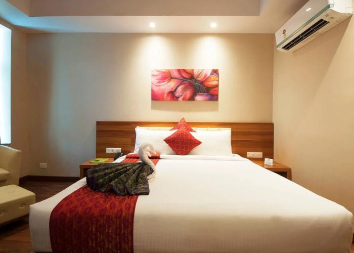 Hotel Le Roi Haridwar @ Har Ki Pauri Road