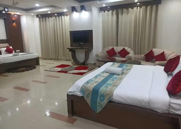 Hotel Raj Mandir