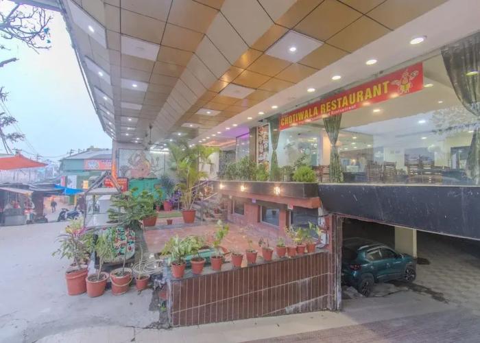 Hotel Raj Mandir